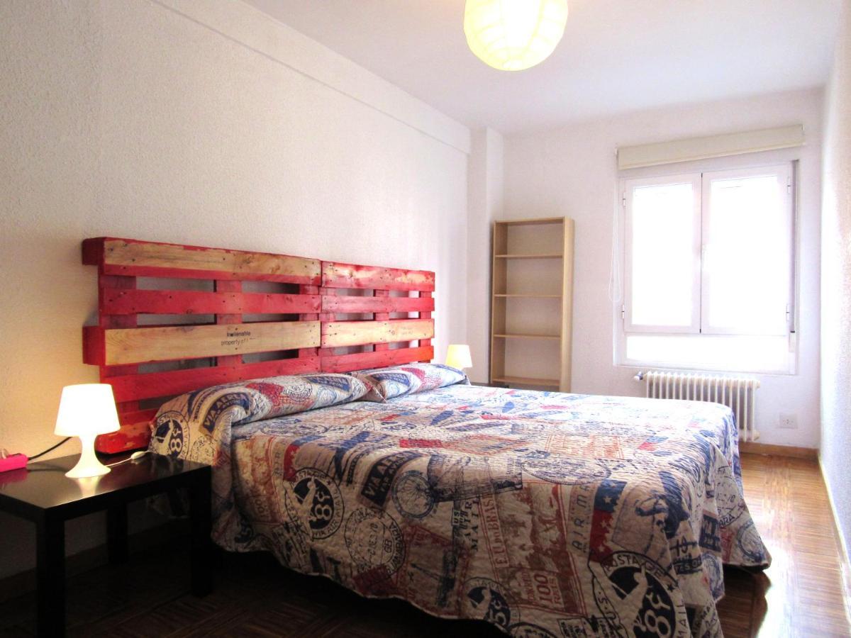 Apartmán Www Parques De La Catedral Travel Com Parking Privado Gratis León Exteriér fotografie